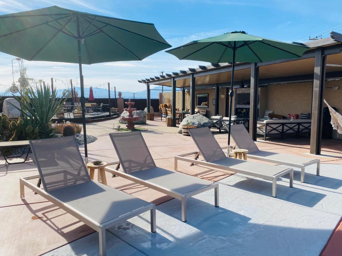 Mi Kasa Hot Springs 420,Adults Only, Clothing Optional Otel Desert Hot Springs Dış mekan fotoğraf