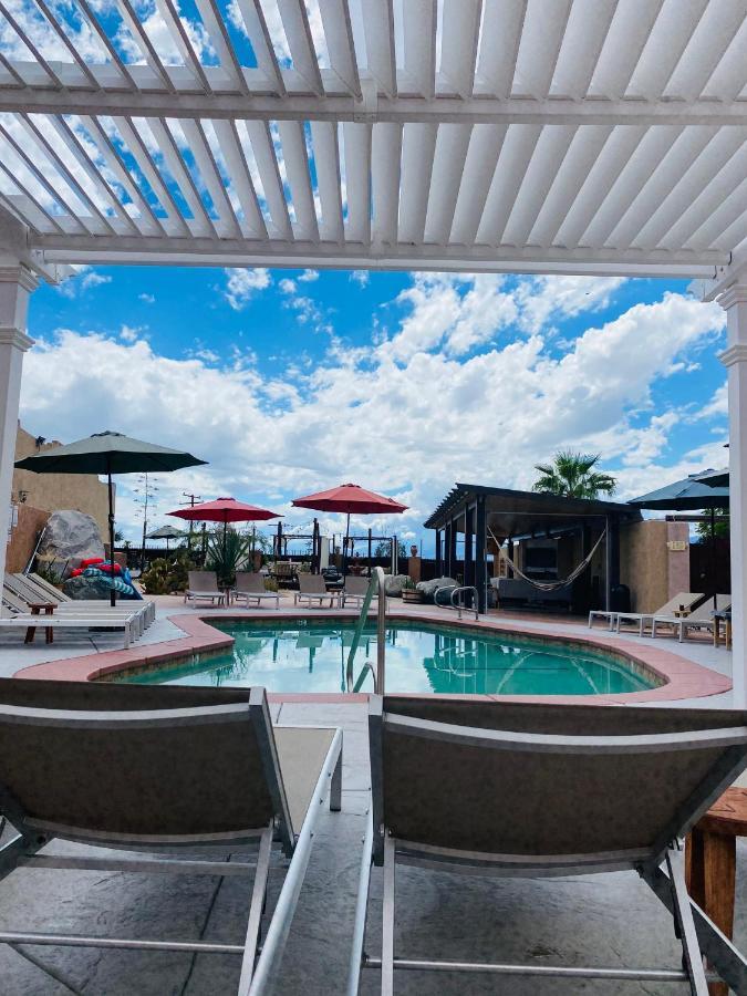 Mi Kasa Hot Springs 420,Adults Only, Clothing Optional Otel Desert Hot Springs Dış mekan fotoğraf